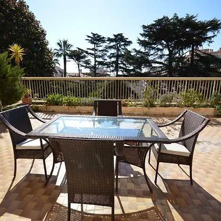 Apartment Parc Continental Cannes-very Elegant Three Bedroom Cannes